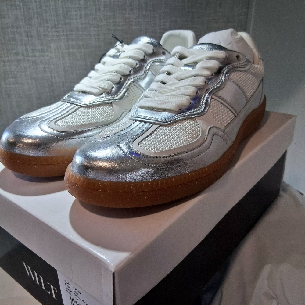 WILT Sneakers Women's Size 10 Silver Metallic Gum Sole BRAND-NEW w/tag/box